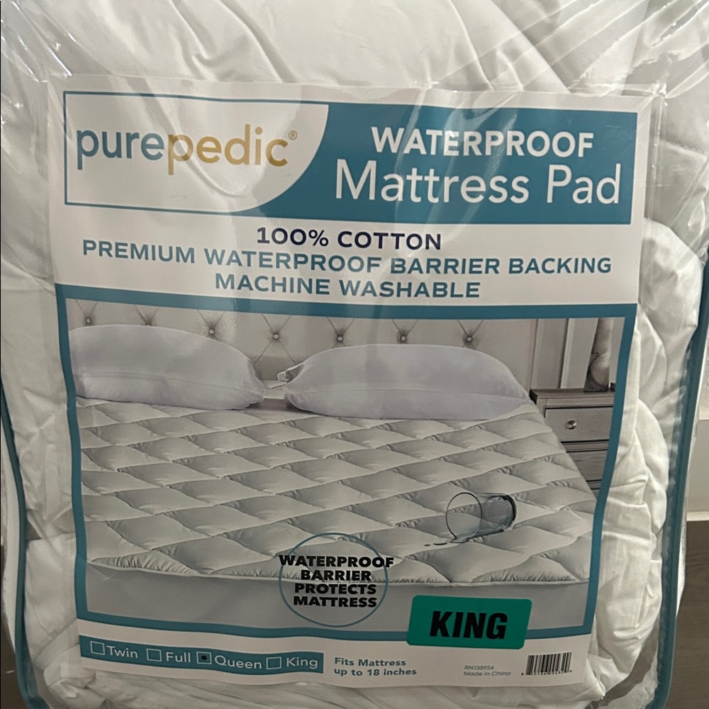 King Waterproof Mattress Pad - White